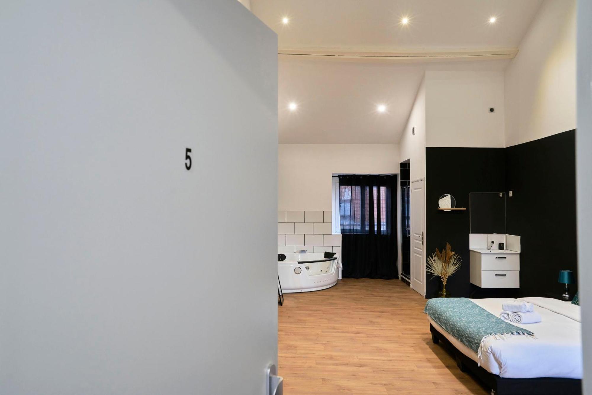 Ng Prestige - Lille L Roubaix Trichon - Balneo - Netflix - Wifi 아파트 외부 사진